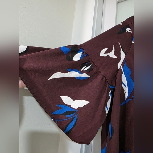 Halogen Floral Ruffle Sleeve Top - Multicolor - Picture 6 of 16